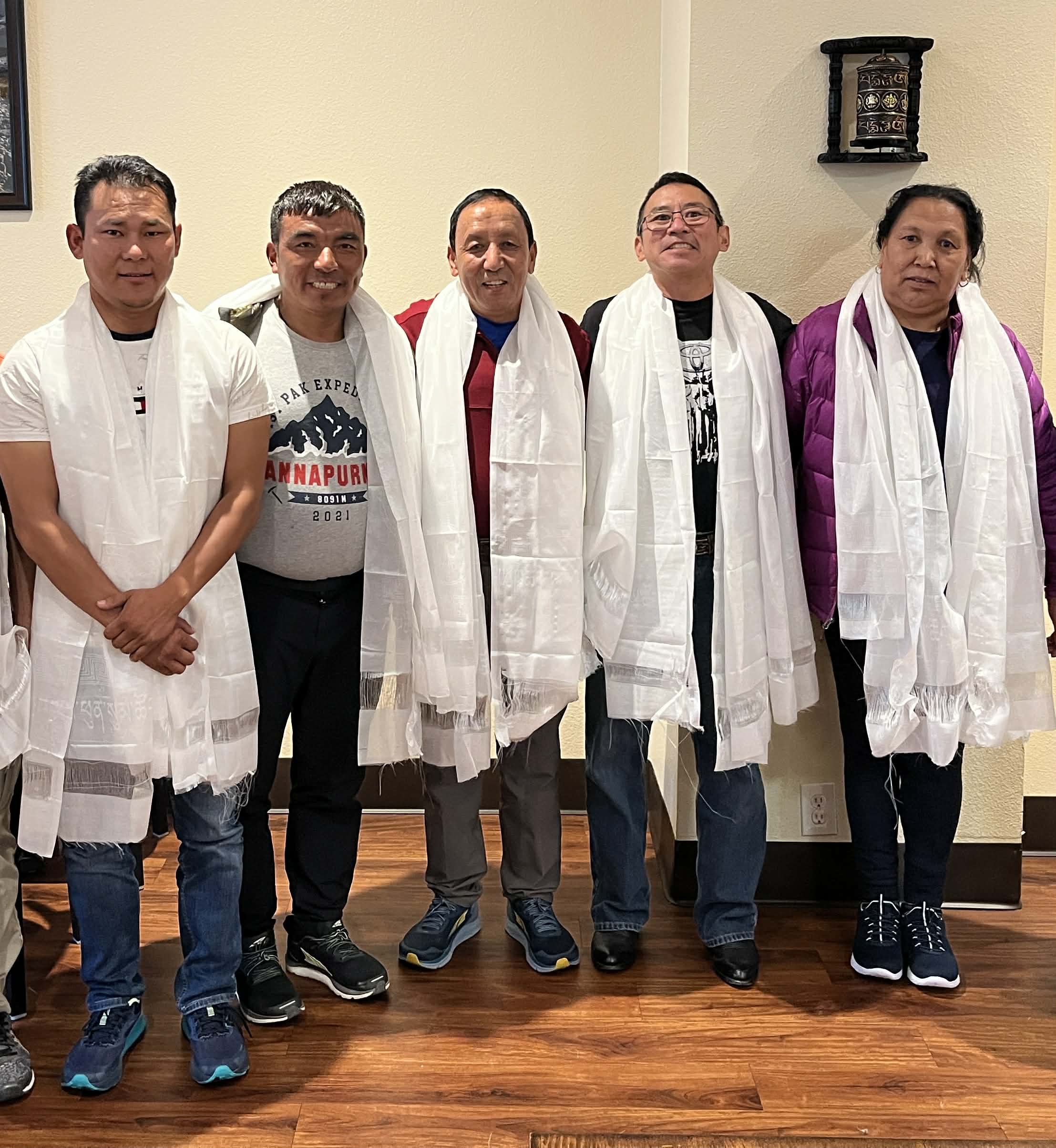 Appa Sherpa (Middle) | Ang D Sherpa (Left) | Tamding Sherpa (2nd from left)